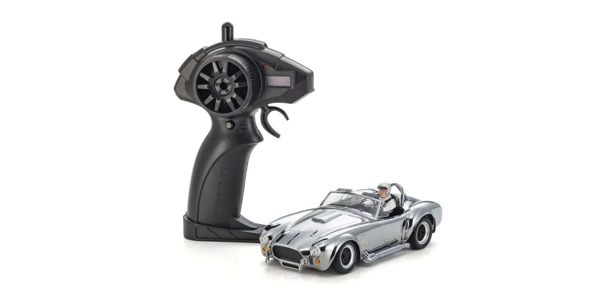 First Mini-Z Kits – Mark Santa Maria